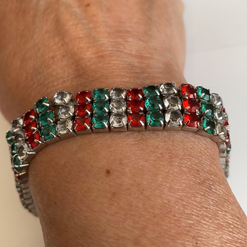 Elastic  rhinestone bracelet - Picture 2 of 2